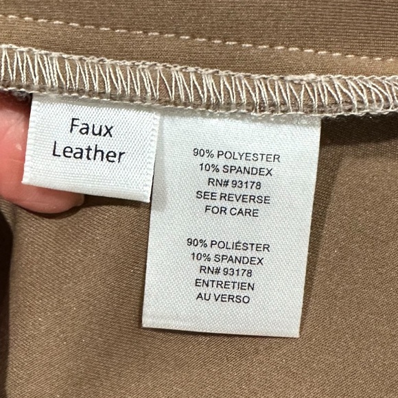 T TahariTan Button-Front Skirt - Picture 7 of 7